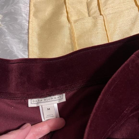 Medium wine colored velvet look long pants - Picture 2 of 3